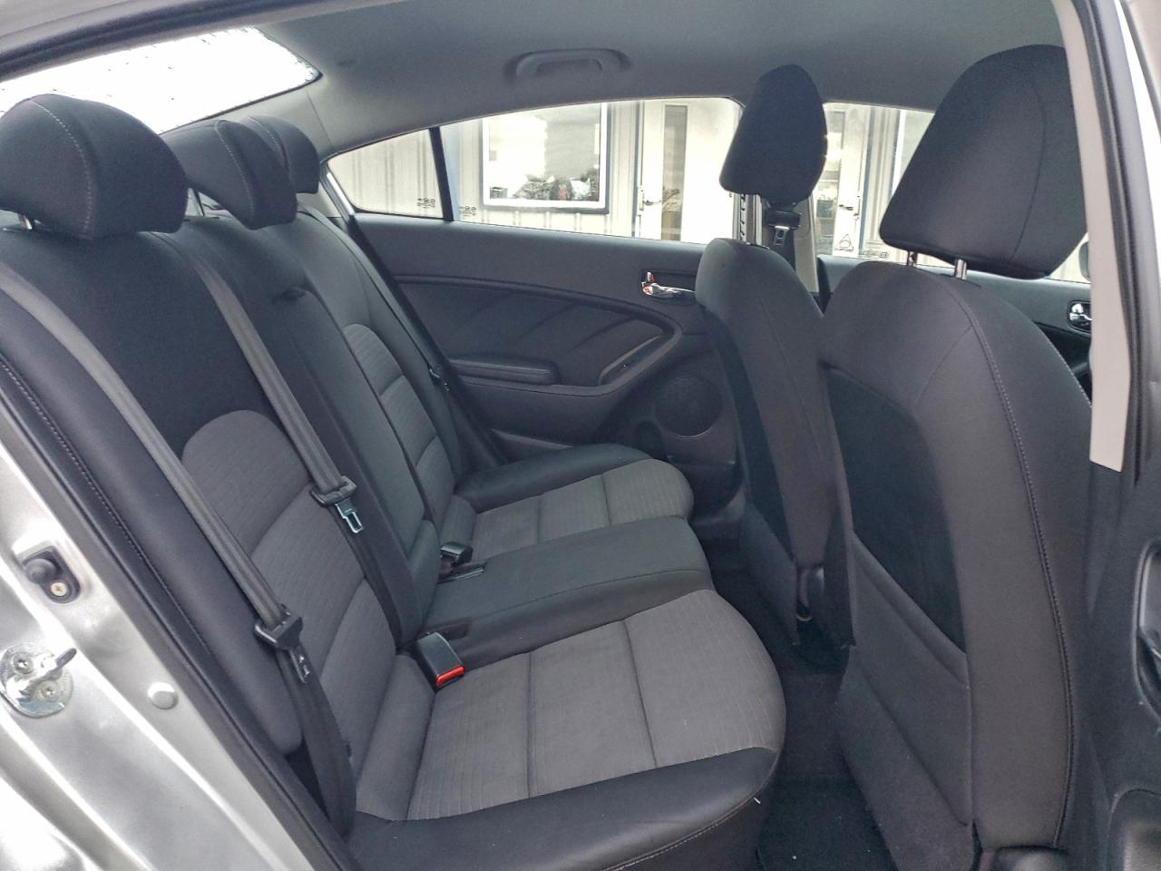 Kia Forte Lx Image 12