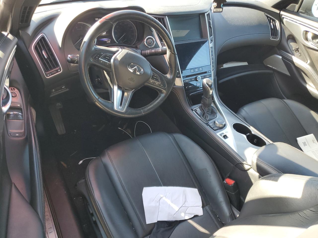 INFINITI Q60 Luxe 300 Image 8