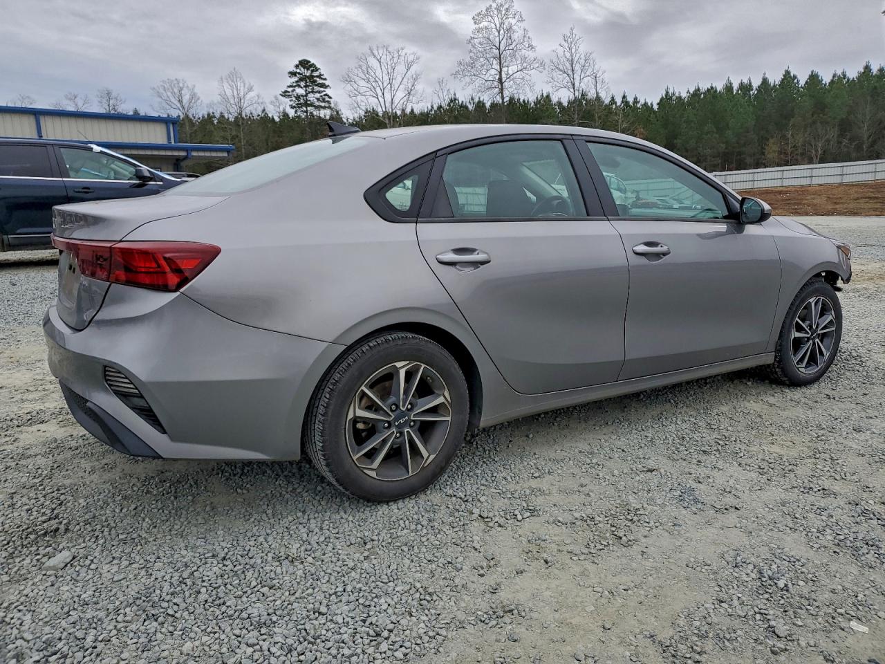 Kia Forte Lx Image 11