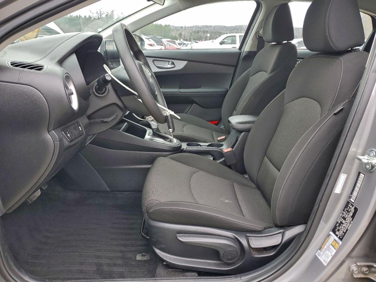 Kia Forte Lx Image 6