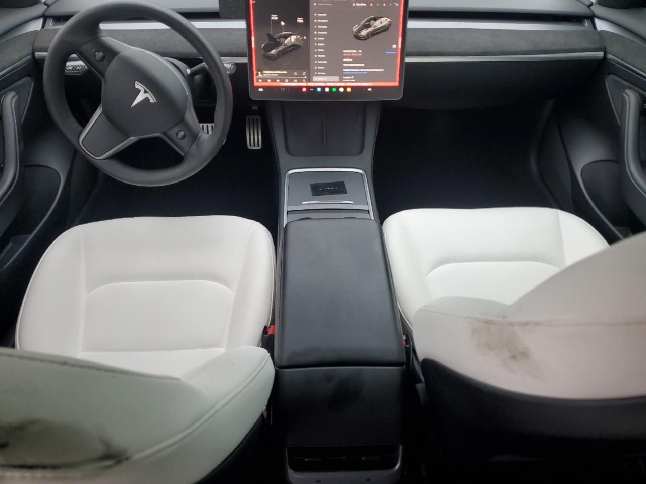 Tesla Model 3 Image 6