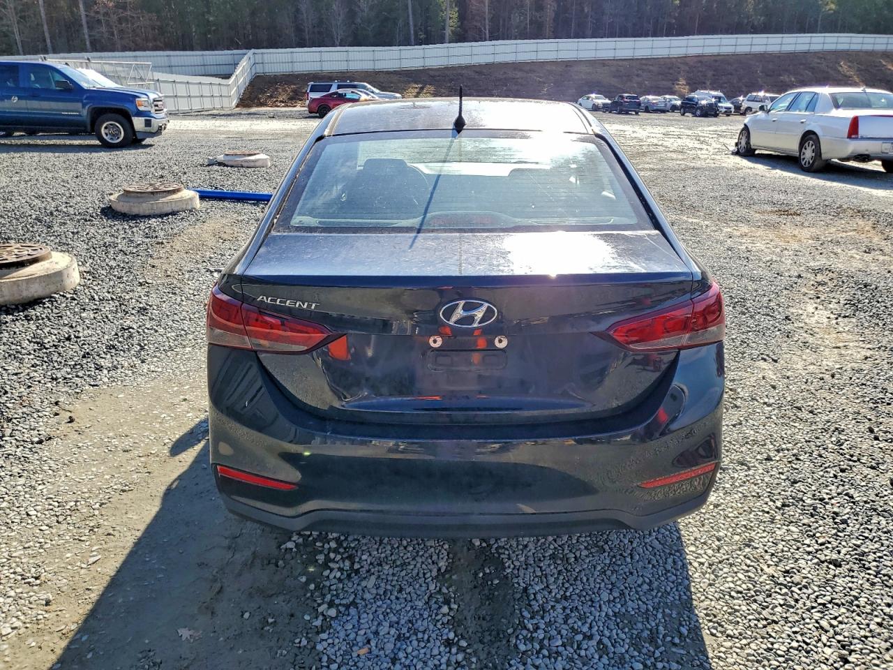 Hyundai ACCENT Se Image 5