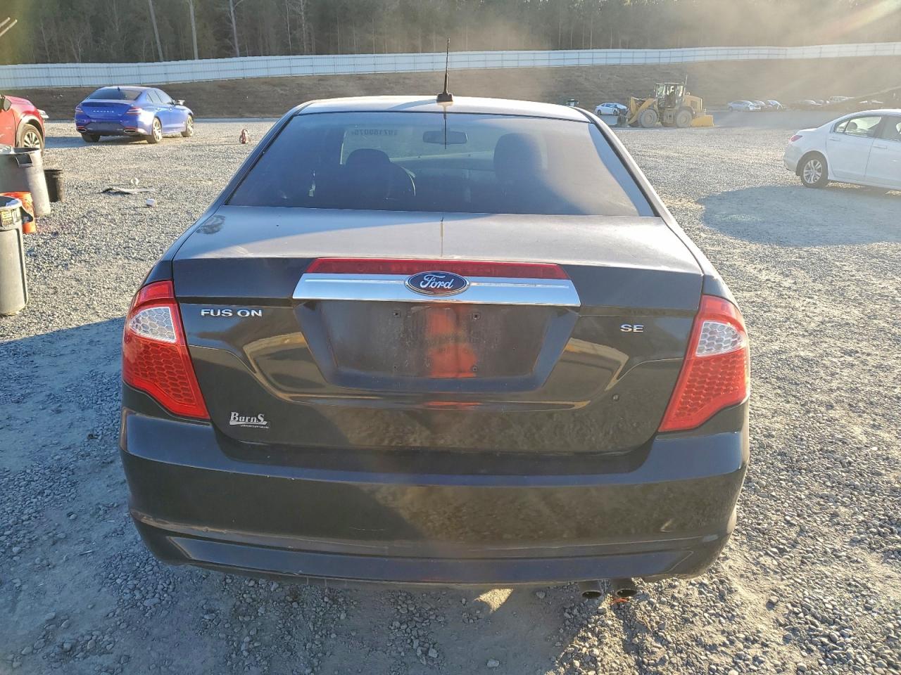 Ford Fusion Sel Image 11