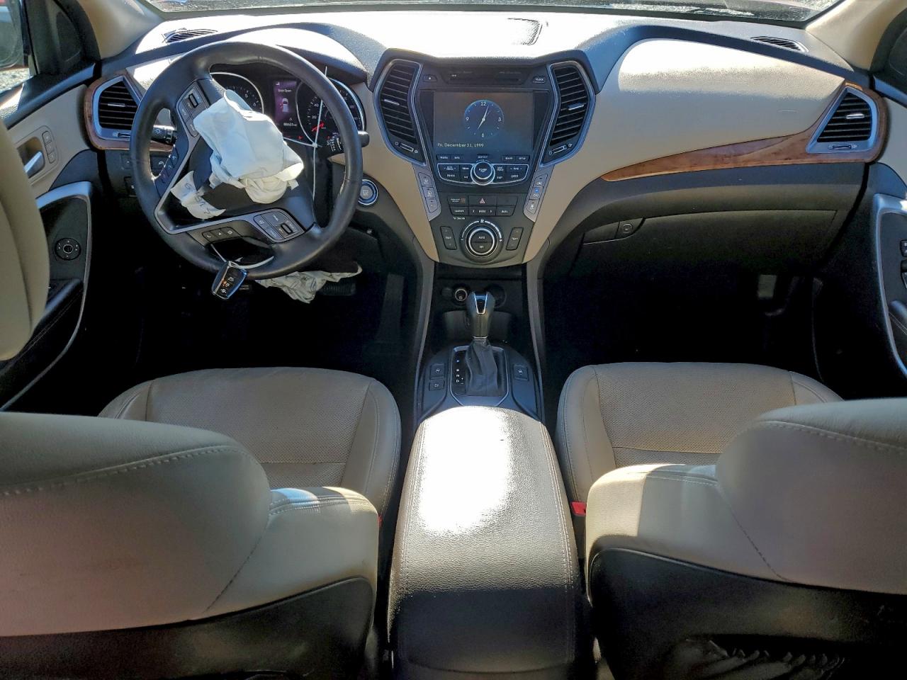 Hyundai SANTA FE Gls Image 8