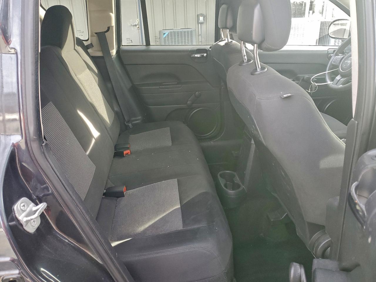 Jeep Compass Sport Image 12