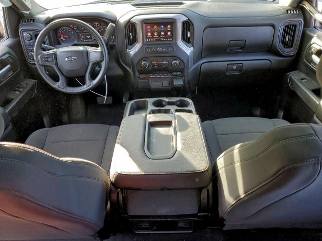 Chevrolet Silverado K1500 Custom Image 10