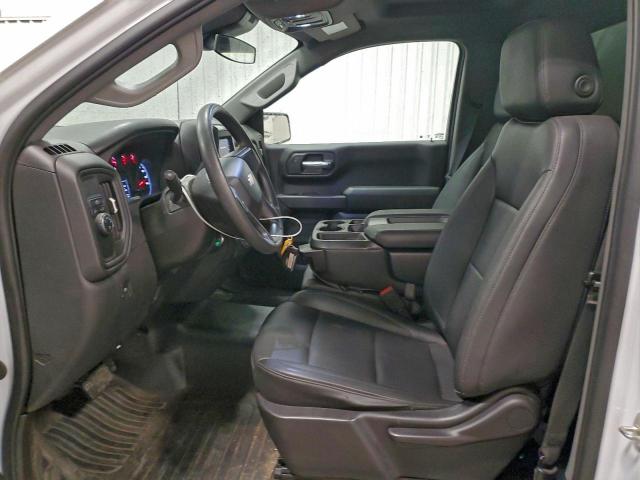 Chevrolet Silverado C1500 Image 2