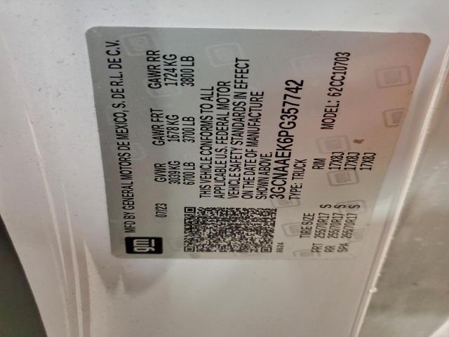 Chevrolet Silverado C1500 Image 12