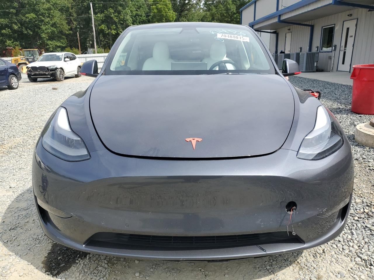Tesla Model Y Image 11