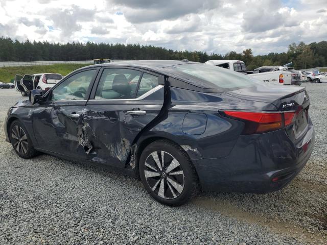 Nissan Altima Sv Image 2