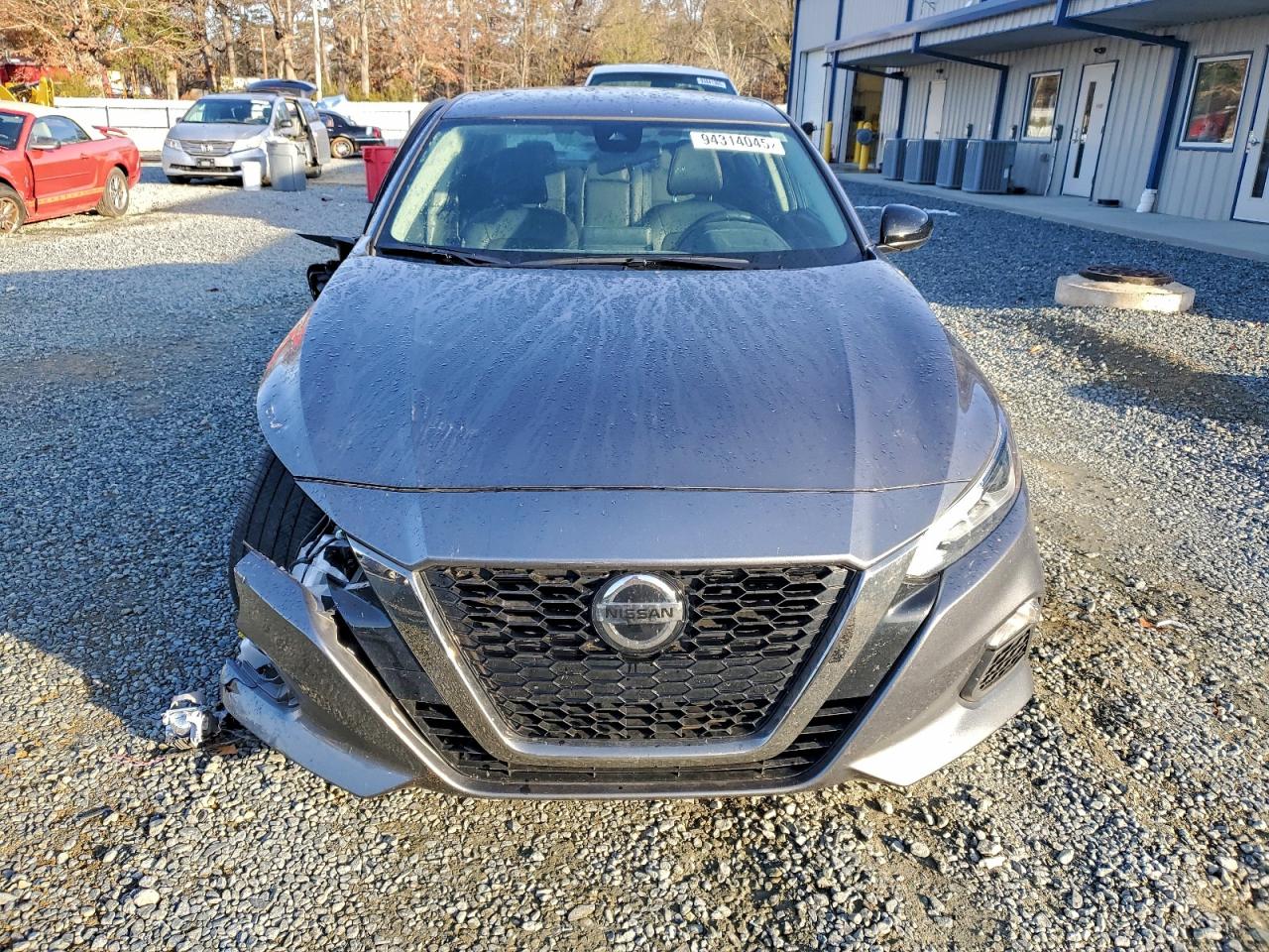 Nissan Altima Sr Image 6