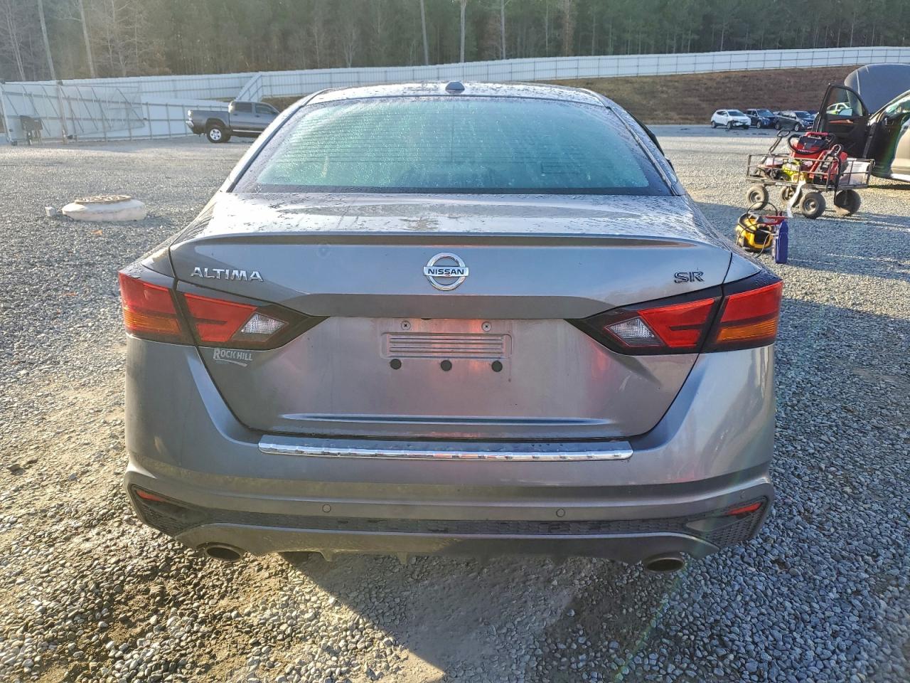 Nissan Altima Sr Image 3