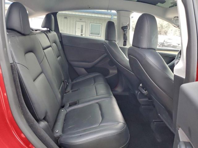 Tesla Model Y Image 12