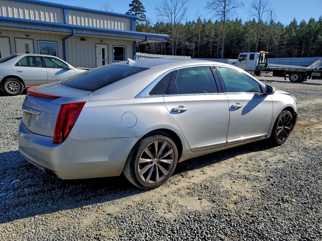 Cadillac XTS Luxury Collection Image 8