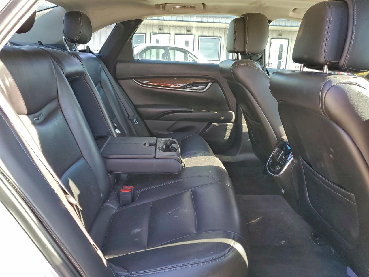 Cadillac XTS Luxury Collection Image 7