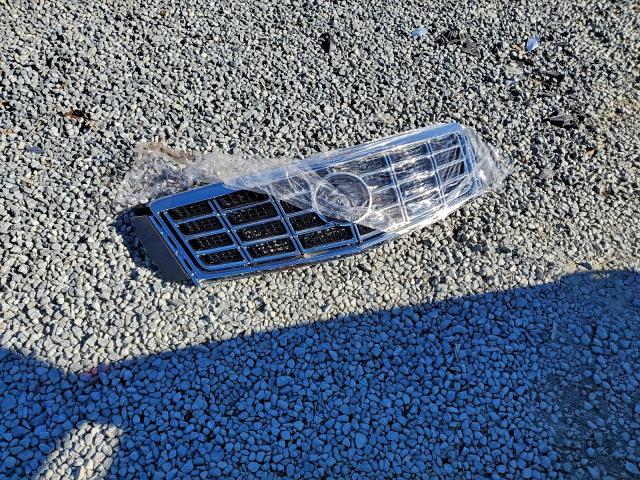 Cadillac XTS Luxury Collection Image 6