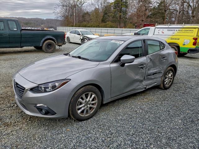 Mazda 3 Touring Image 1