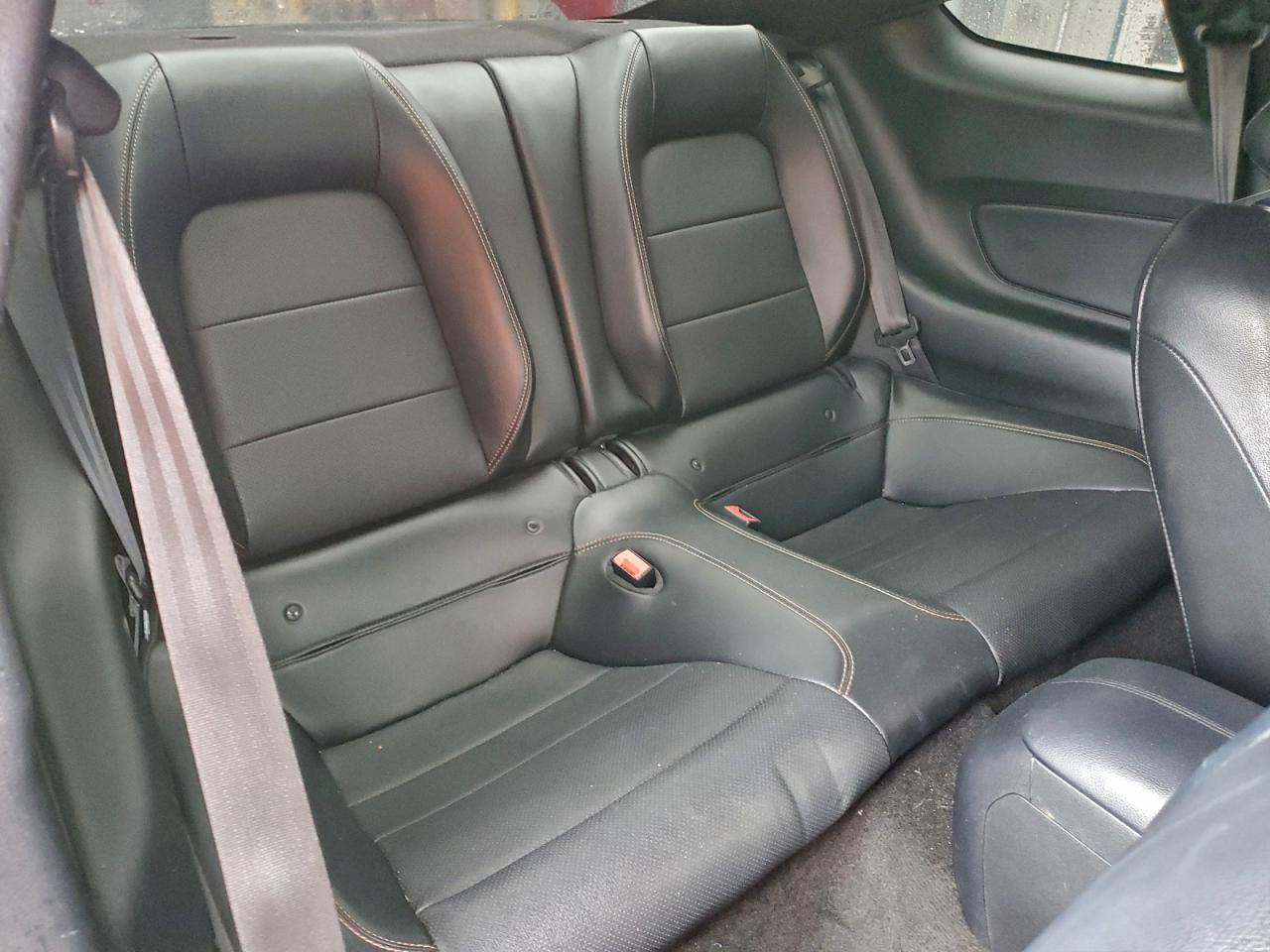 Ford Mustang Gt Image 8