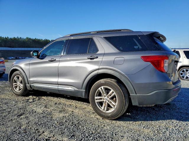 Ford Explorer Xlt Image 3