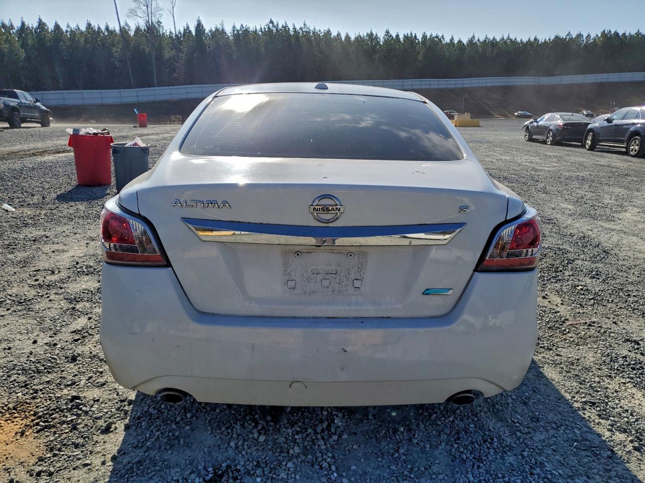 Nissan Altima 2.5 Image 8