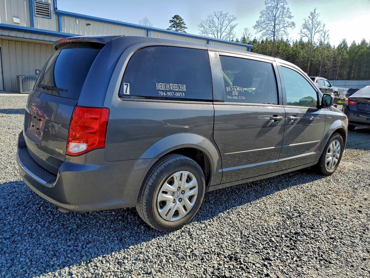 Dodge Caravan Se Image 3