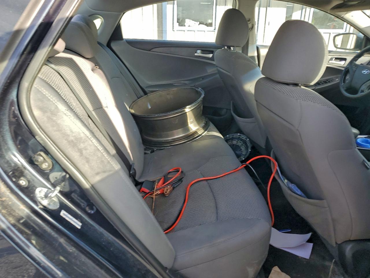 Hyundai SONATA Gls Image 9