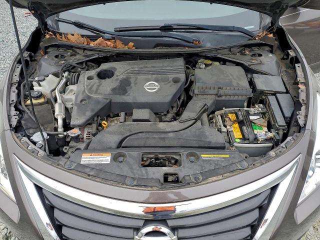 Nissan Altima 2.5 Image 9