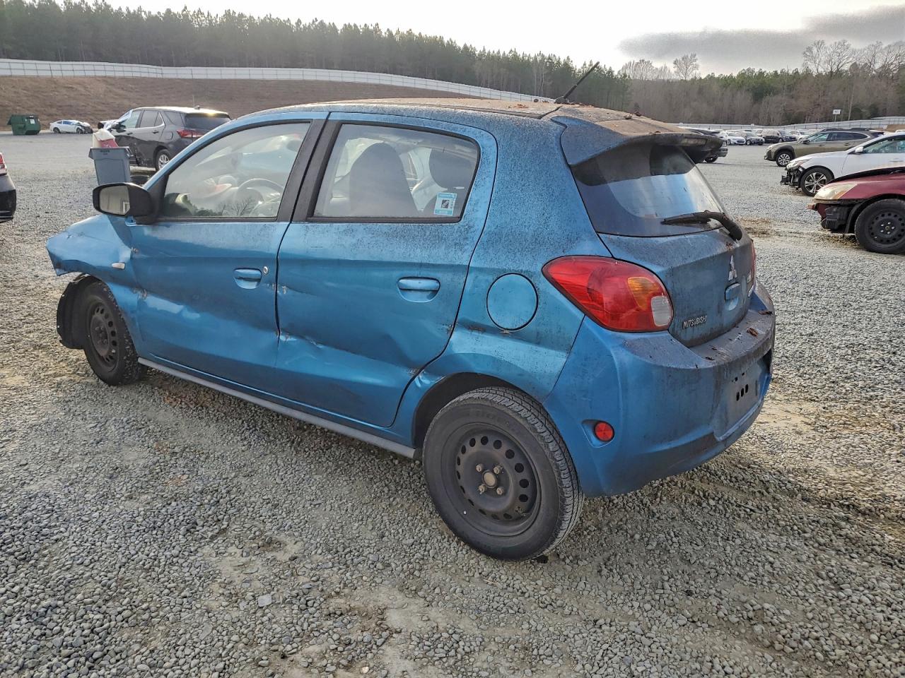 Mitsubishi Mirage De Image 3