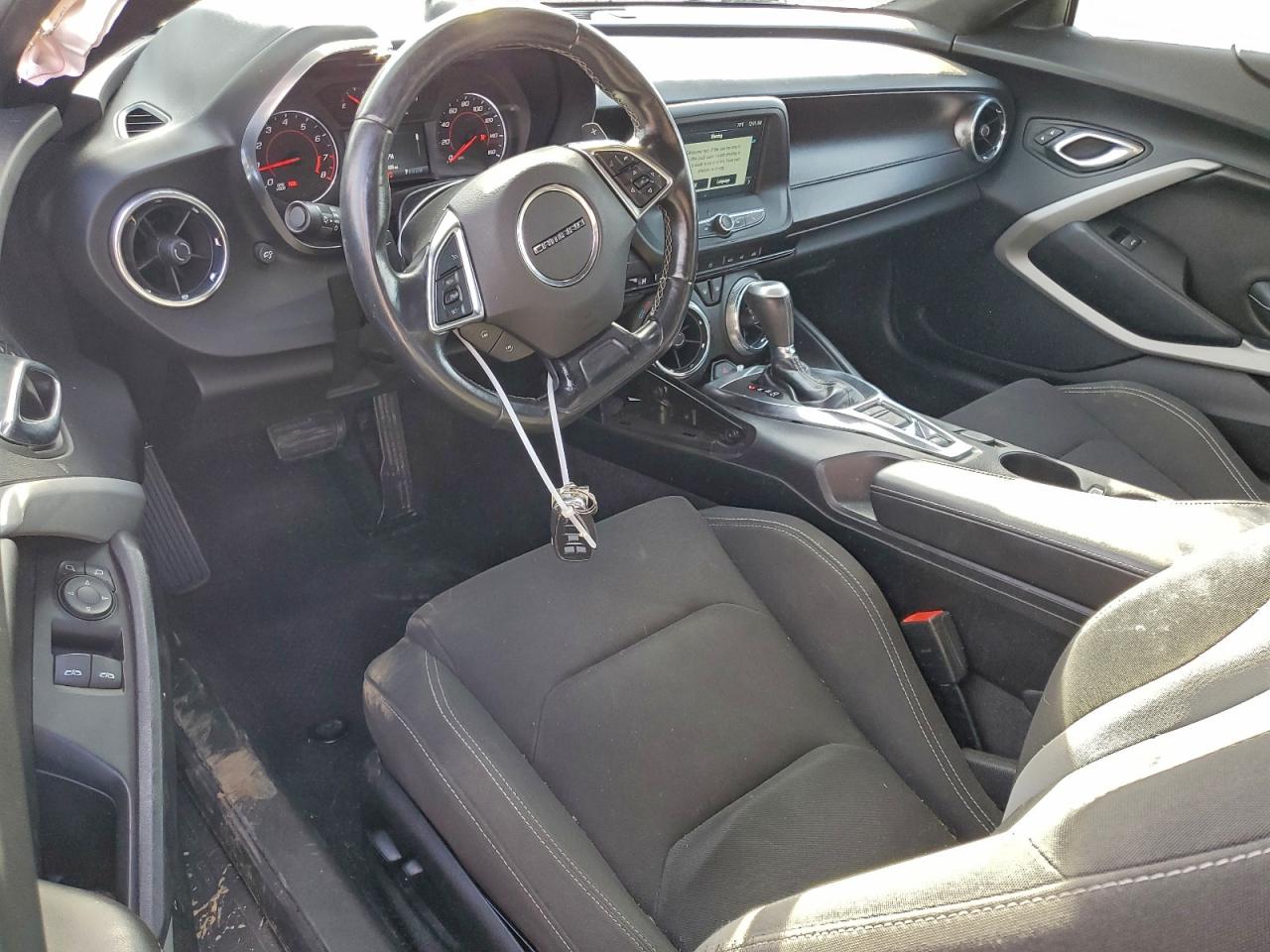 Chevrolet Camaro Lt Image 10