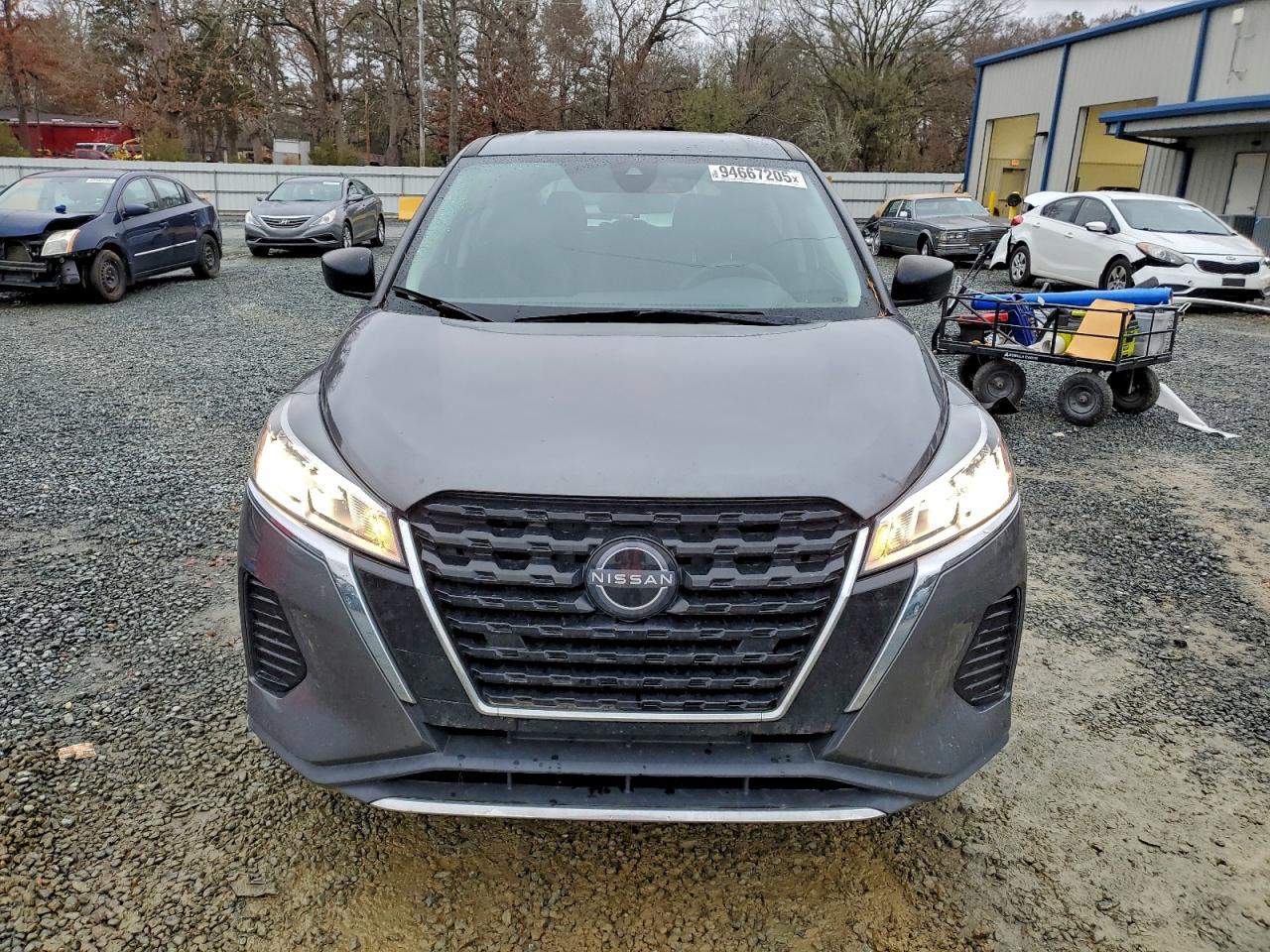 Nissan Kicks S Image 10