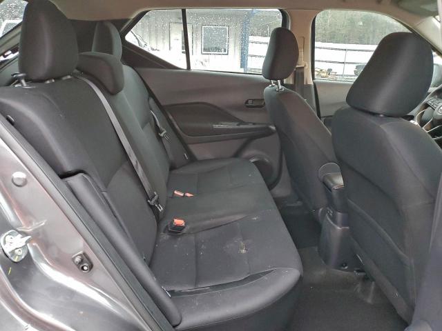 Nissan Kicks S Image 6