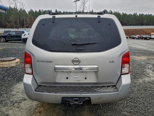 Nissan Pathfinder S Image 7