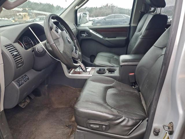 Nissan Pathfinder S Image 6