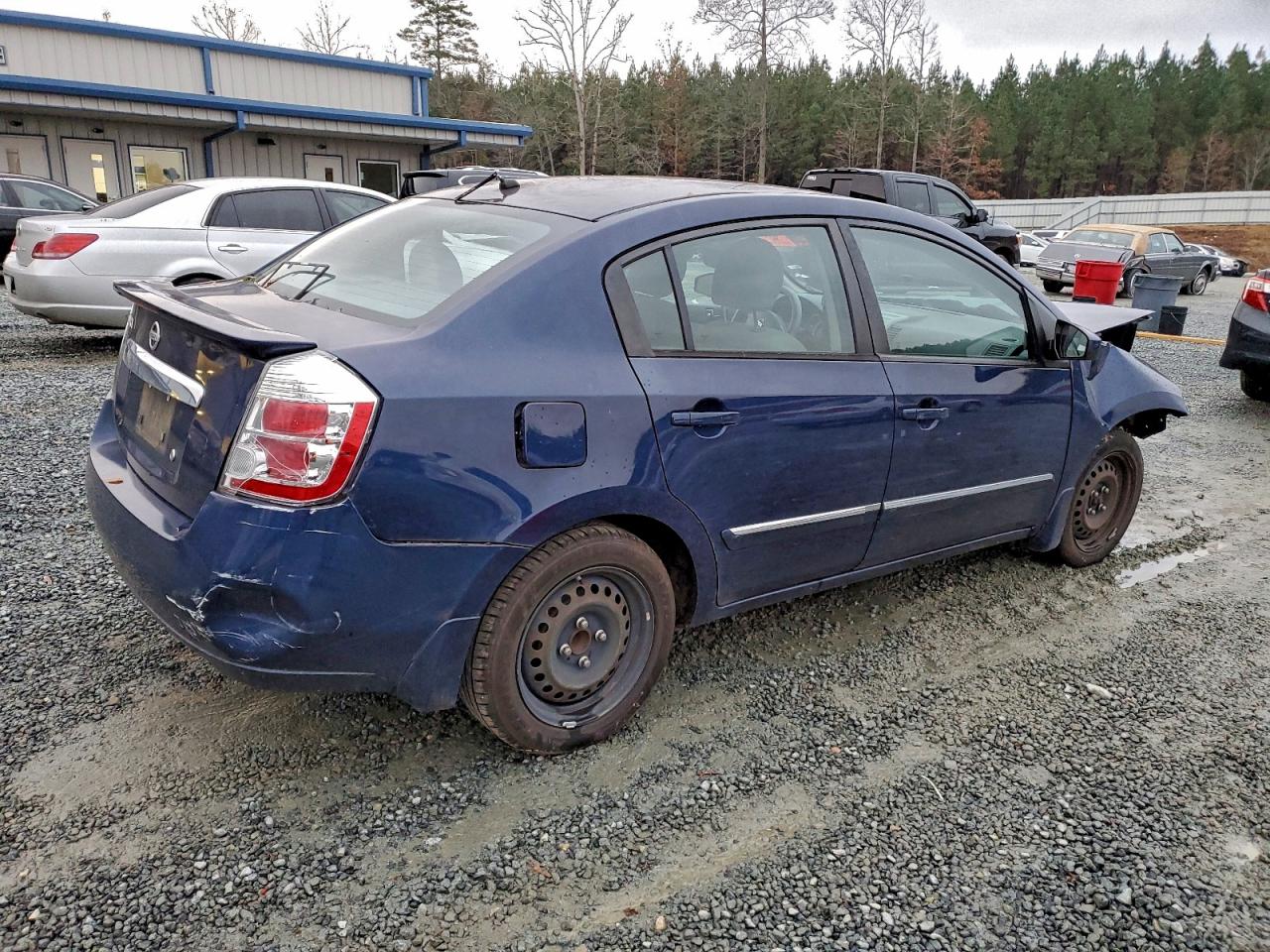 Nissan Sentra 2.0 Image 2