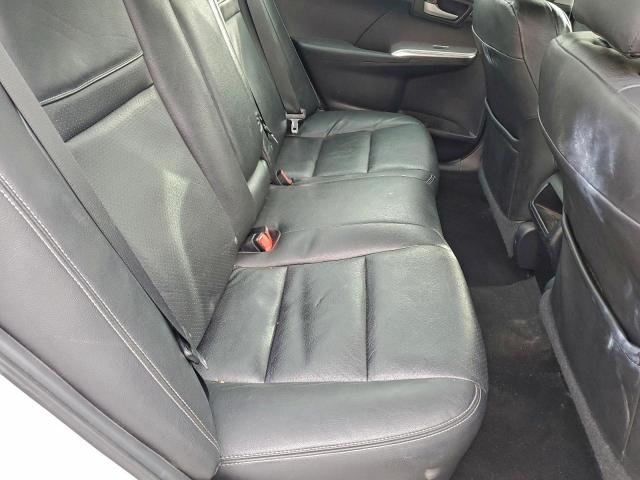 Toyota Camry L Image 4