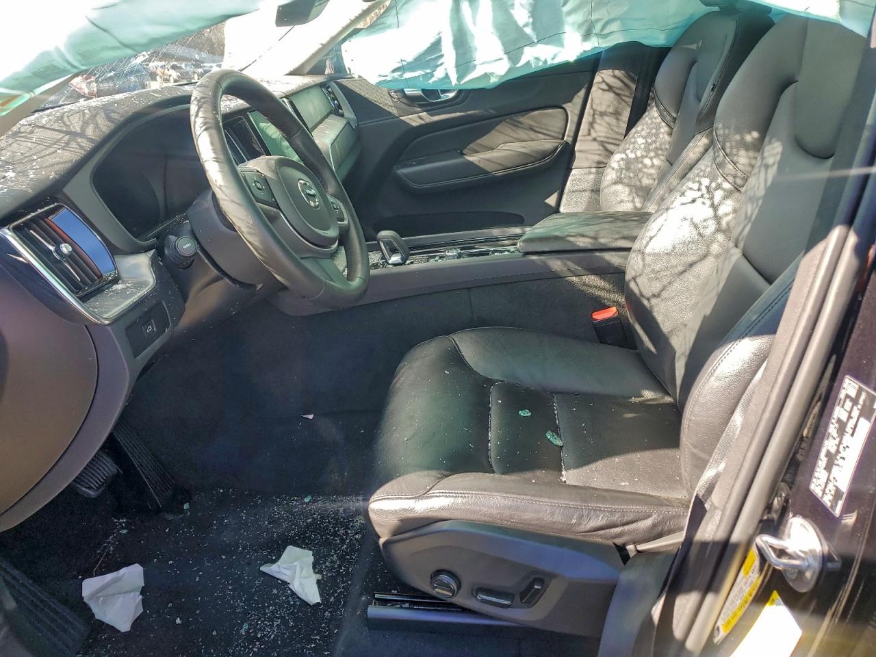 Volvo Xc60 Core Core Image 3