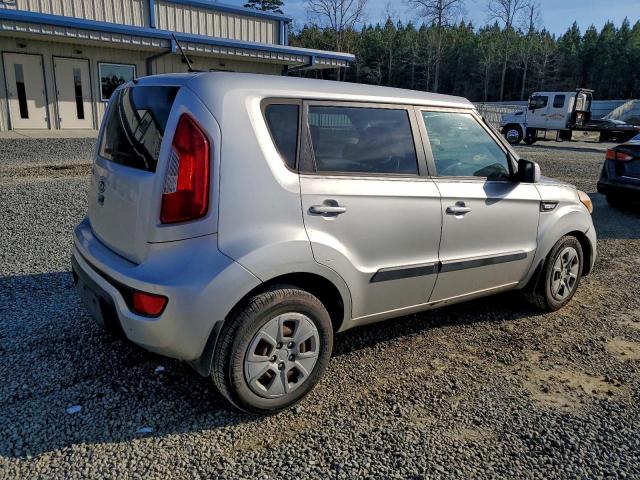 Kia Soul Image 4