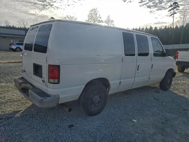 Ford Econoline E150 Van Image 12
