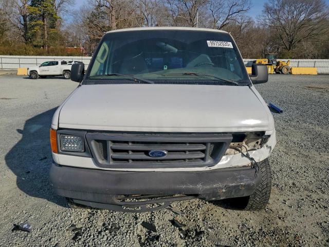 Ford Econoline E150 Van Image 7